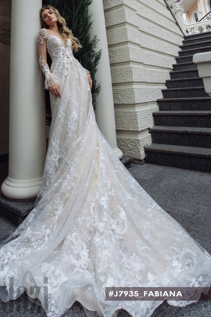 Gabbiano. Свадебное платье Фабиана. Коллекция JOZI 