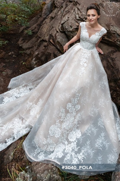 Gabbiano. Свадебное платье Пола. Коллекция CRYSTAL WORLD 